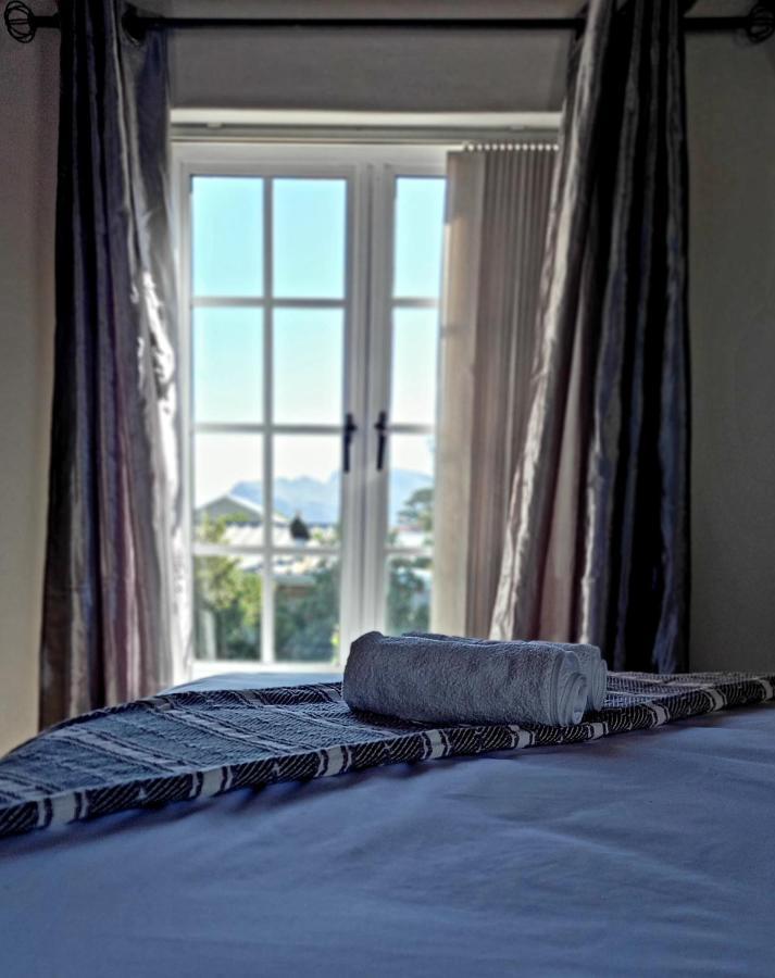Mond Kleine Guest House Kleinmond Ngoại thất bức ảnh
